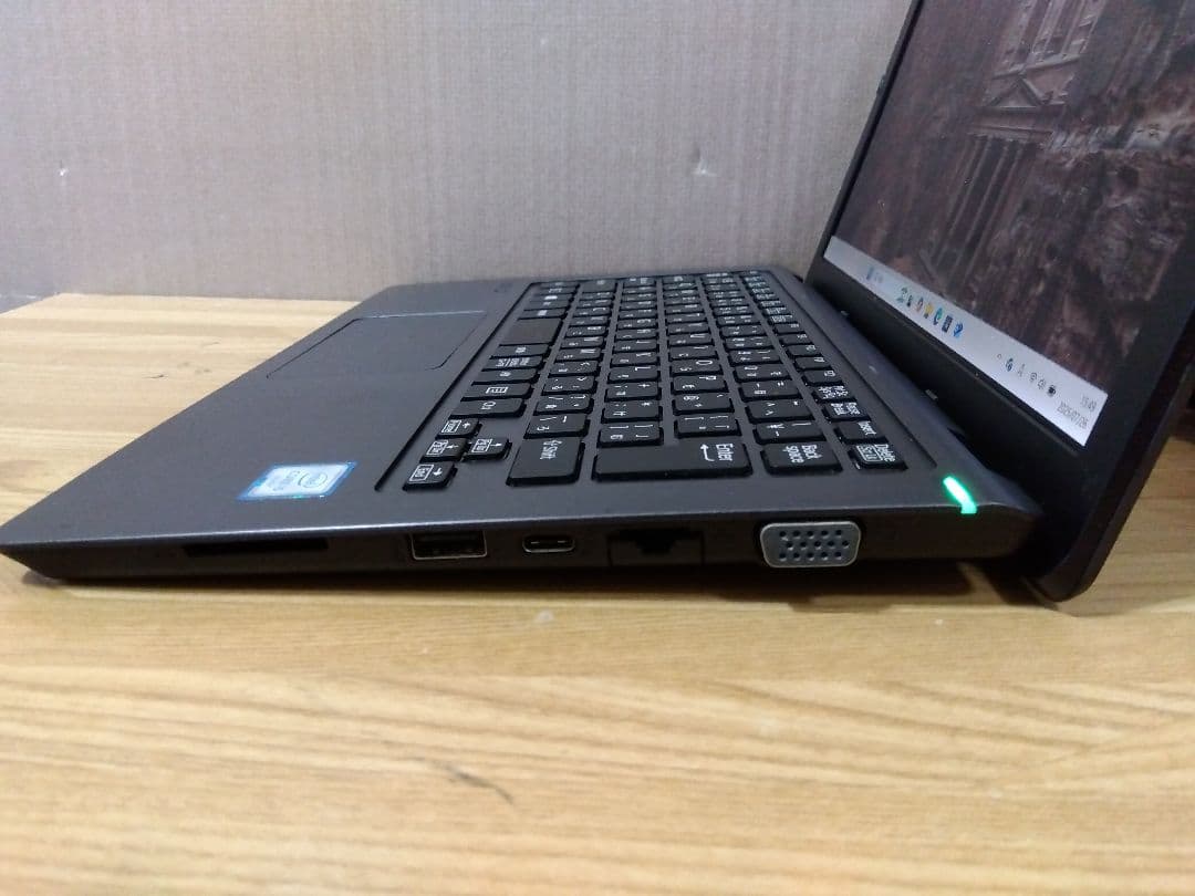 グレーなVAIO VJS111D i5-6200U Office2019付き