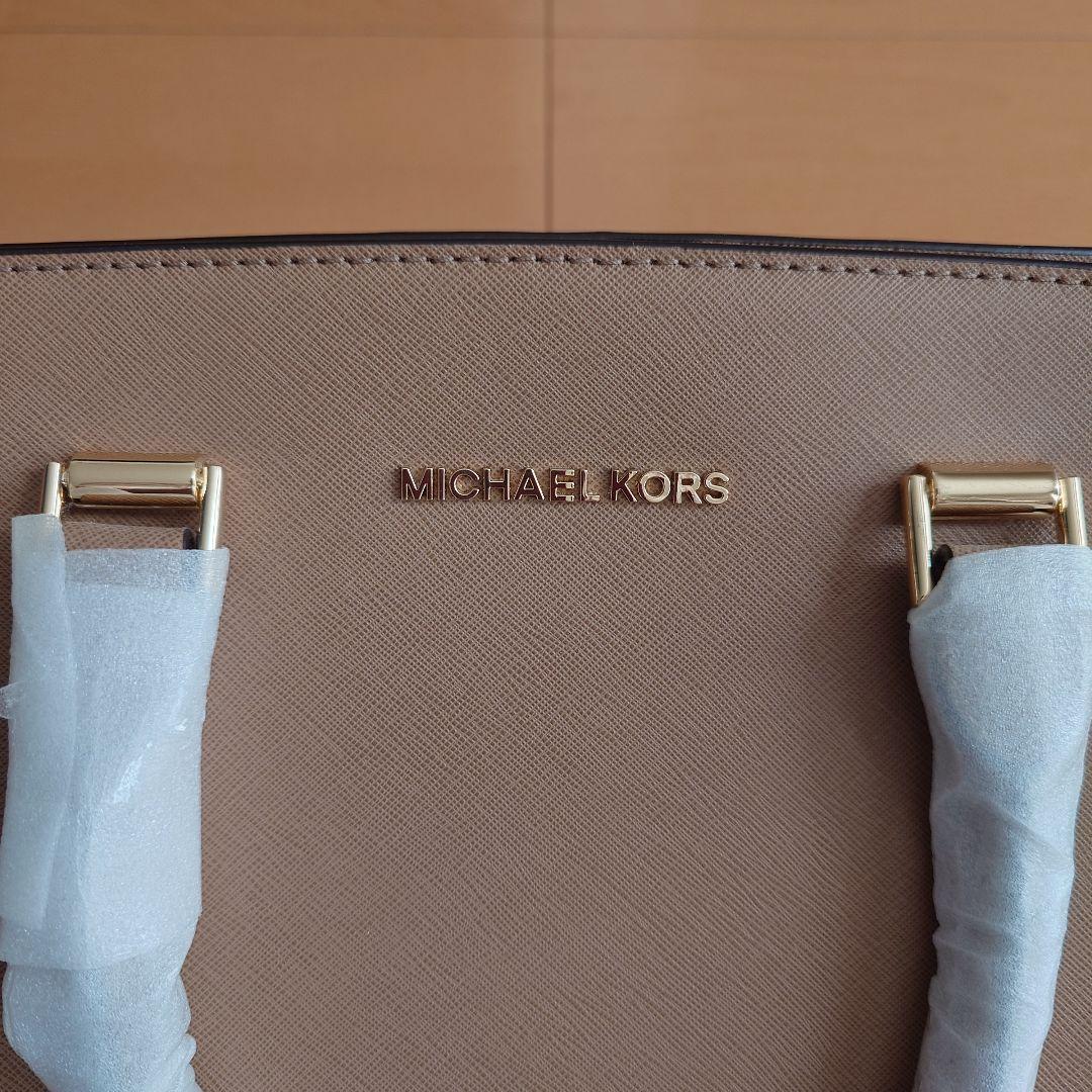 MICHAEL KORS ベージュ ハンドバッグ