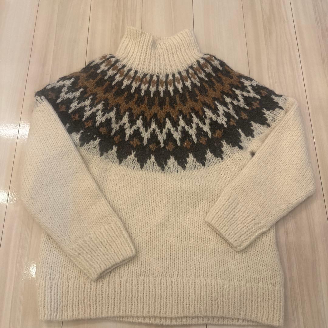 かぐれ　ノルディックタートルニット