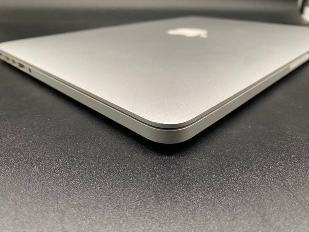 ★Apple MacBook Pro A1502 充放電回数1342