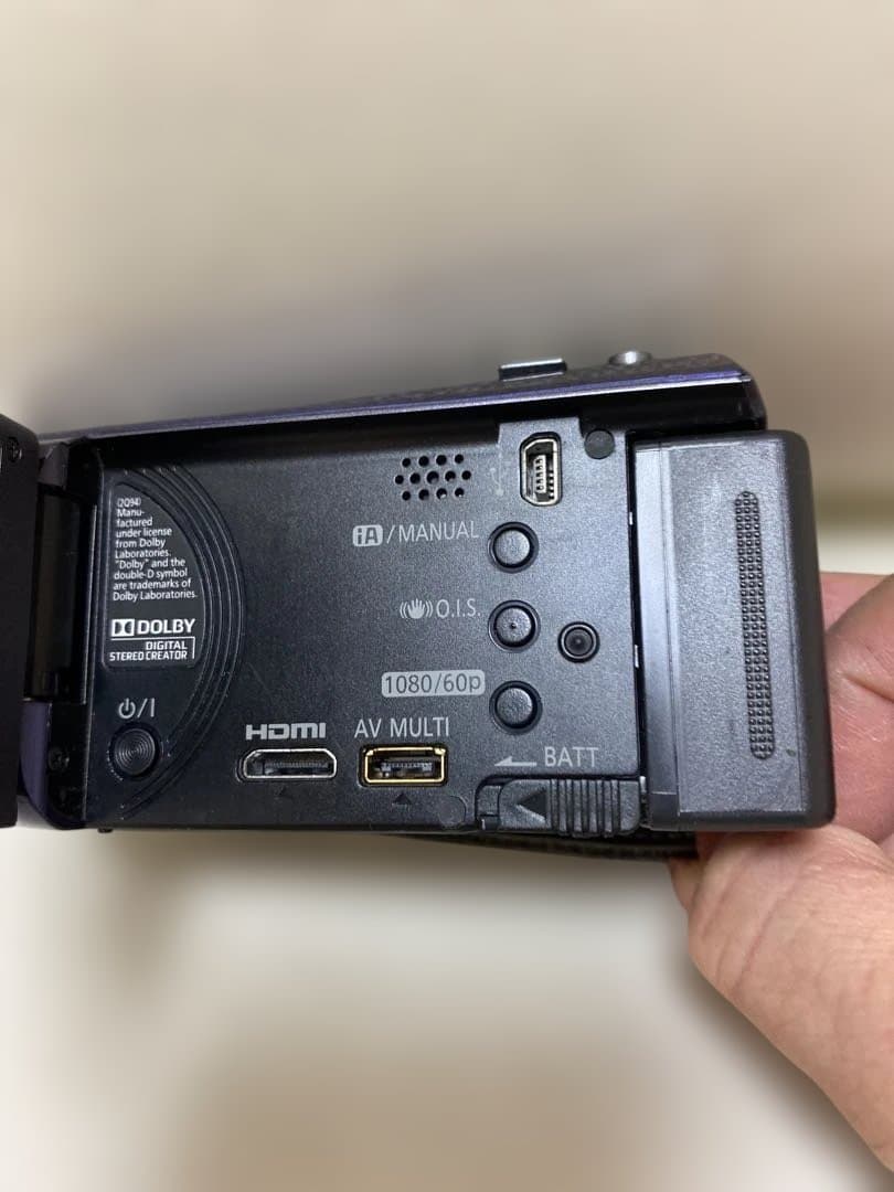 Panasonic ビデオカメラ HC-V300M ACアダプタ•バッテリー付