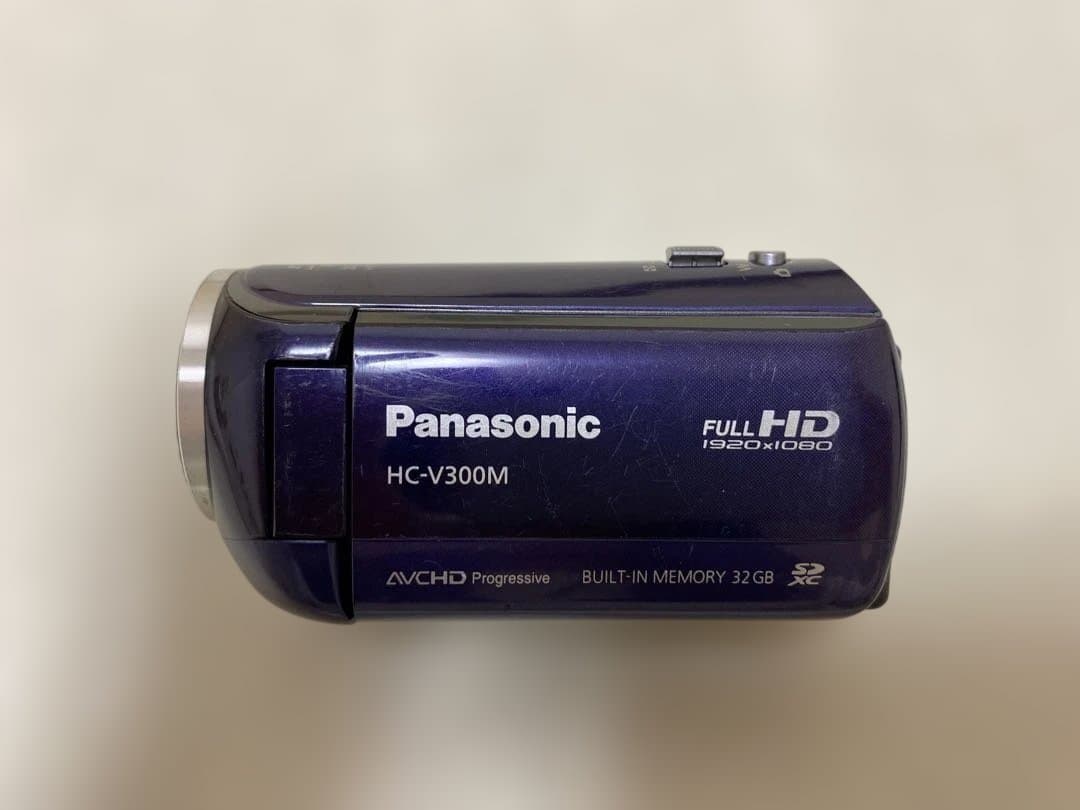 Panasonic ビデオカメラ HC-V300M ACアダプタ•バッテリー付