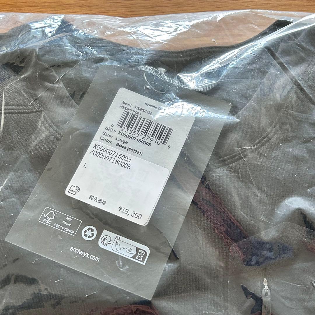 た*な様 入手困難！新品未使用！アークテリクス　エンブレムフリースクルー