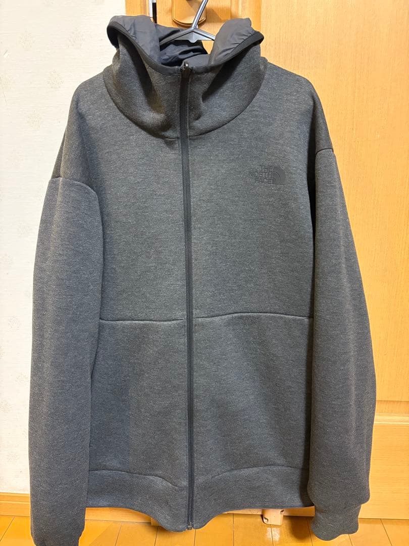焼肉　THE NORTH FACE リバーシブルテックエアーフーディーXL