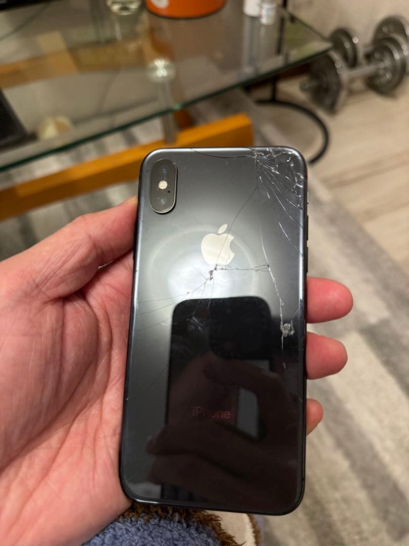 iPhone X ブラック 本体 前面・背面にひびあり ジャンク品