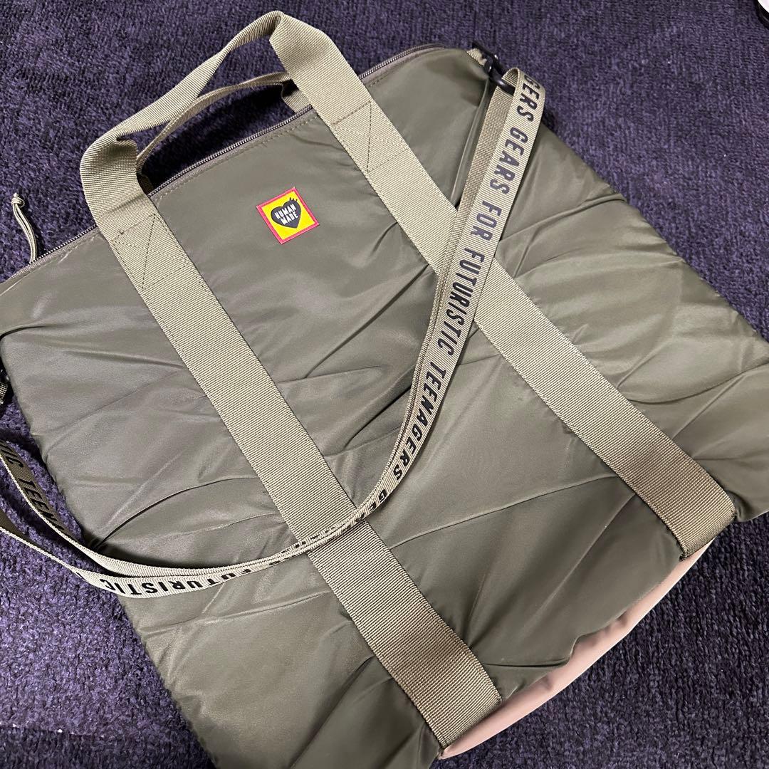 パソコンも入る✨HUMAN MADE ヘルメットバッグ　ショルダーバッグ