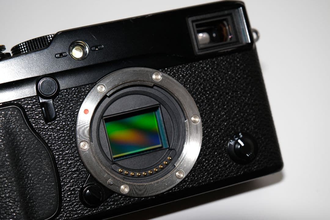 Fujifilm X-Pro1 本体ミラーレスカメラ