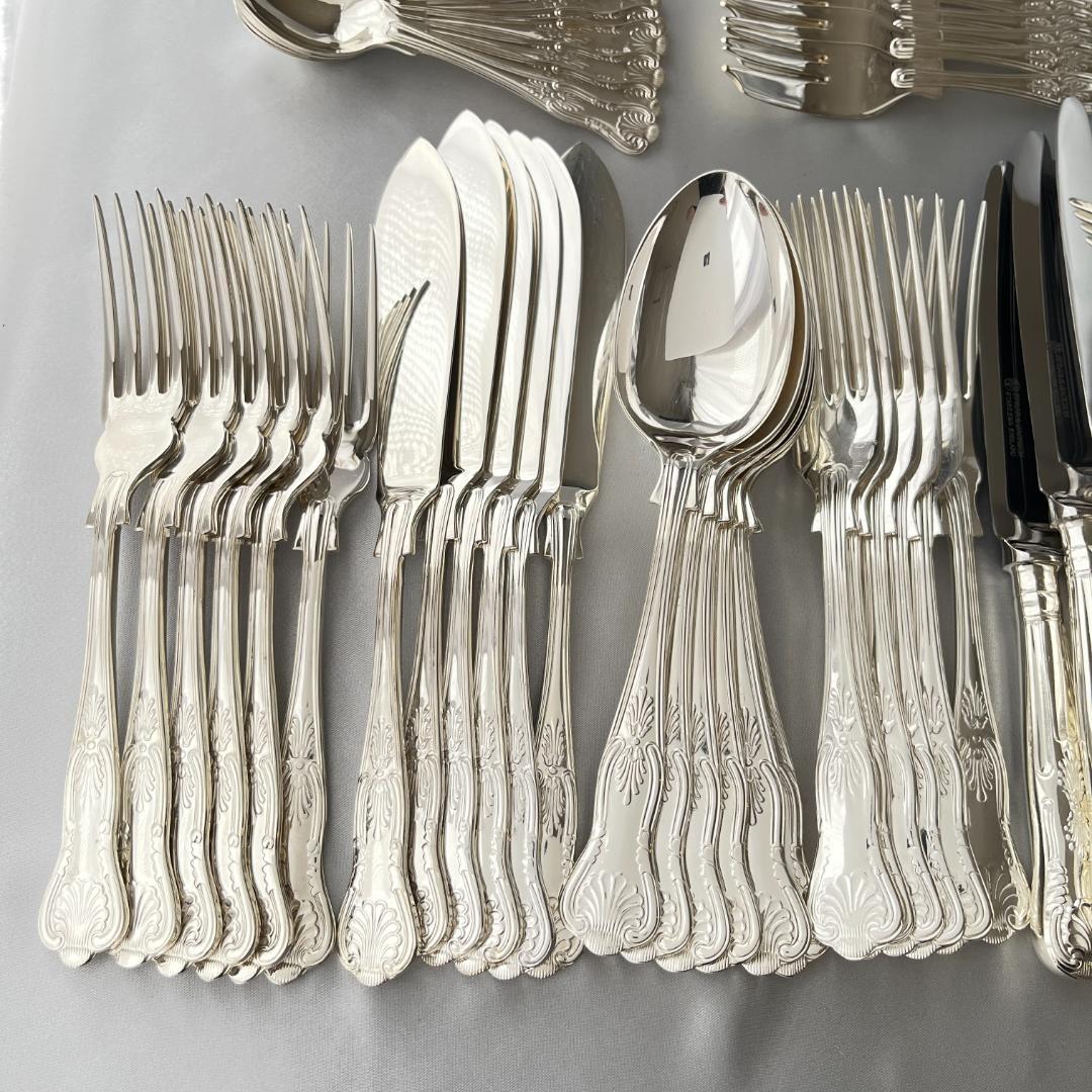 【SPEAR & JACKSON】キングスパターンのディナーフルセット 68本