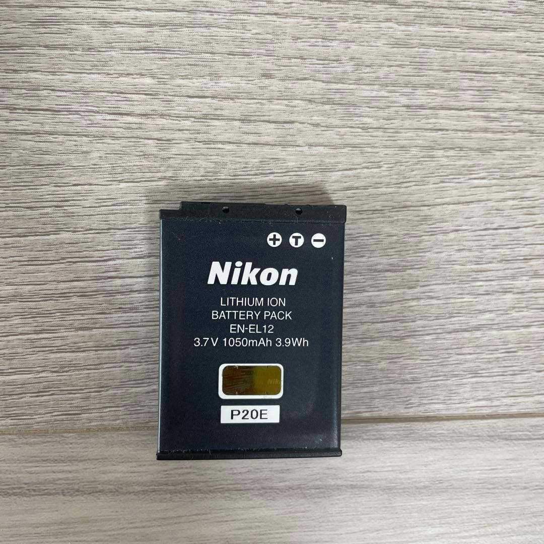 【Nikon】Coolpix P330 コンパクトデジタルカメラ　ジャンク品