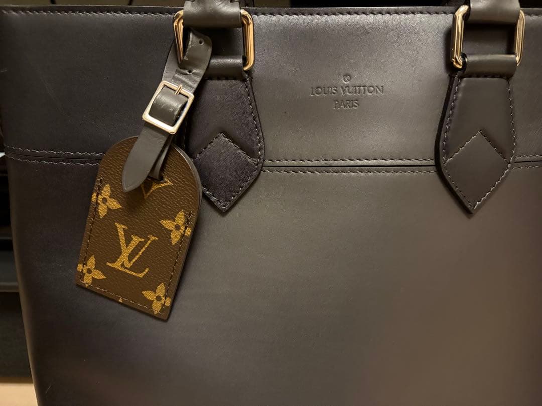 LOUIS VUITTON オンブレ　カバ　トートバッグ