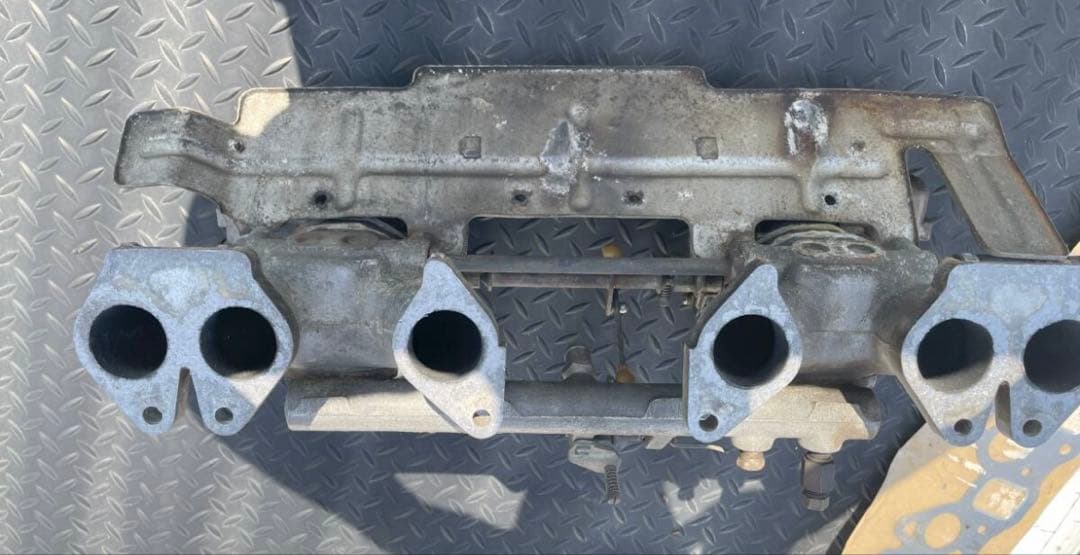 z432様　l24前期大口径SUキャブハコスカ　s30 240z ソレックス