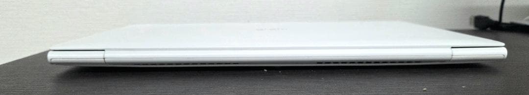 LG gram 14インチ/ i5 / 12Gb / 512Gb / Win11