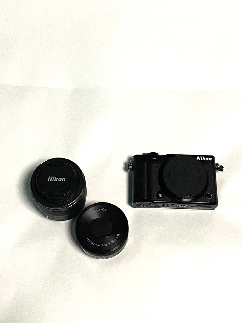 Nikon ミラーレス一眼 Nikon1 J5 ダブルズームレンズキット