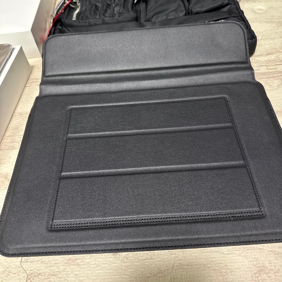 MacBook Air M2 MLYJ/A アルファインダストリーズpcケース付