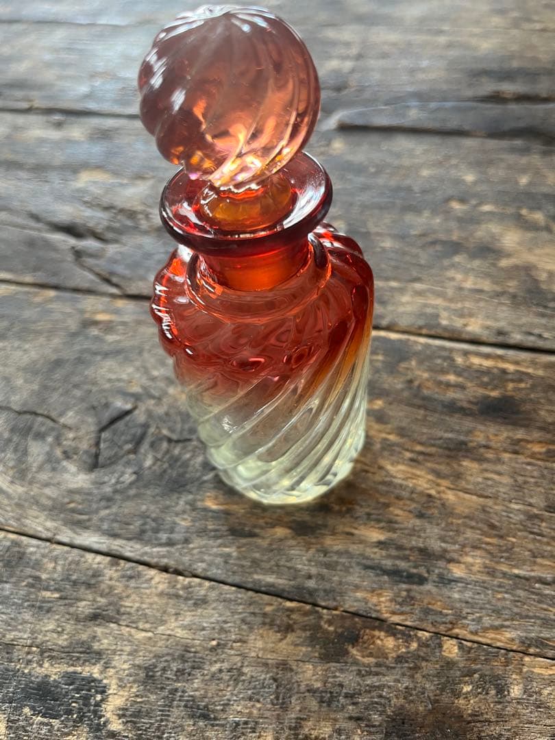 評価1000記念SALE⏬ オールドバカラ❷バンブー　パフュームボトル　レッド