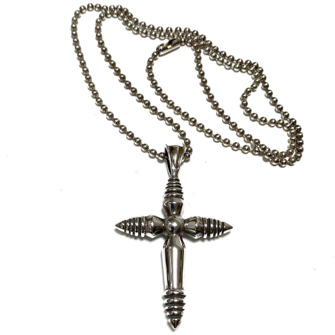 STANLEY GUESS☆スモールクロスペンダント☆新品未使用☆