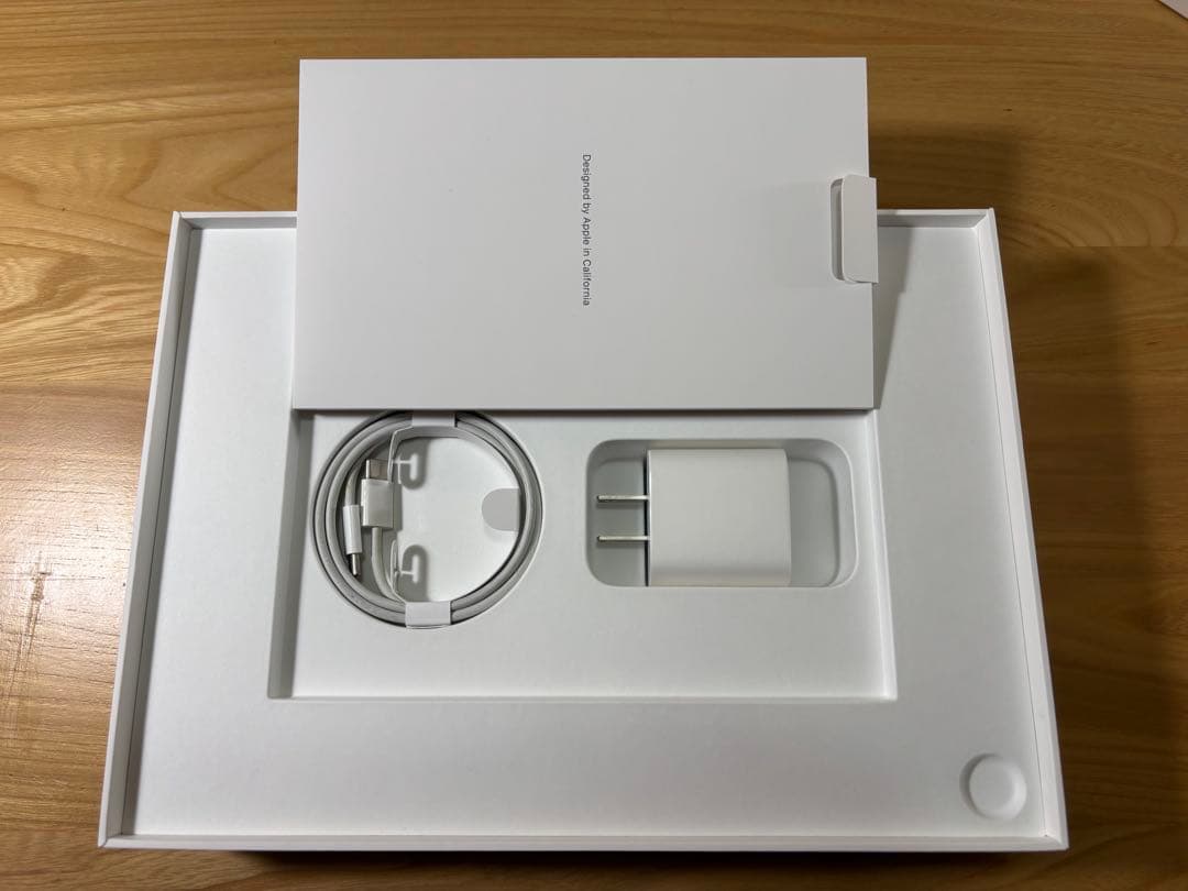 【美品】Apple iPad Air 第5世代 Wi-Fi 256GBブルー本体