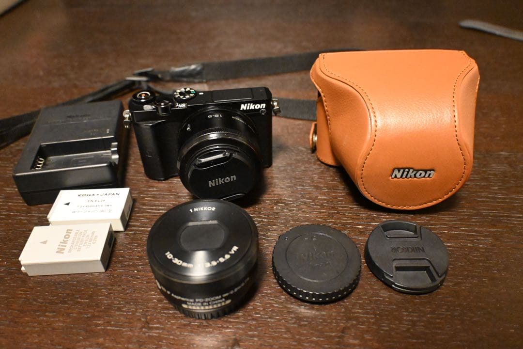 Nikon 1 J5 ダブルレンズキット