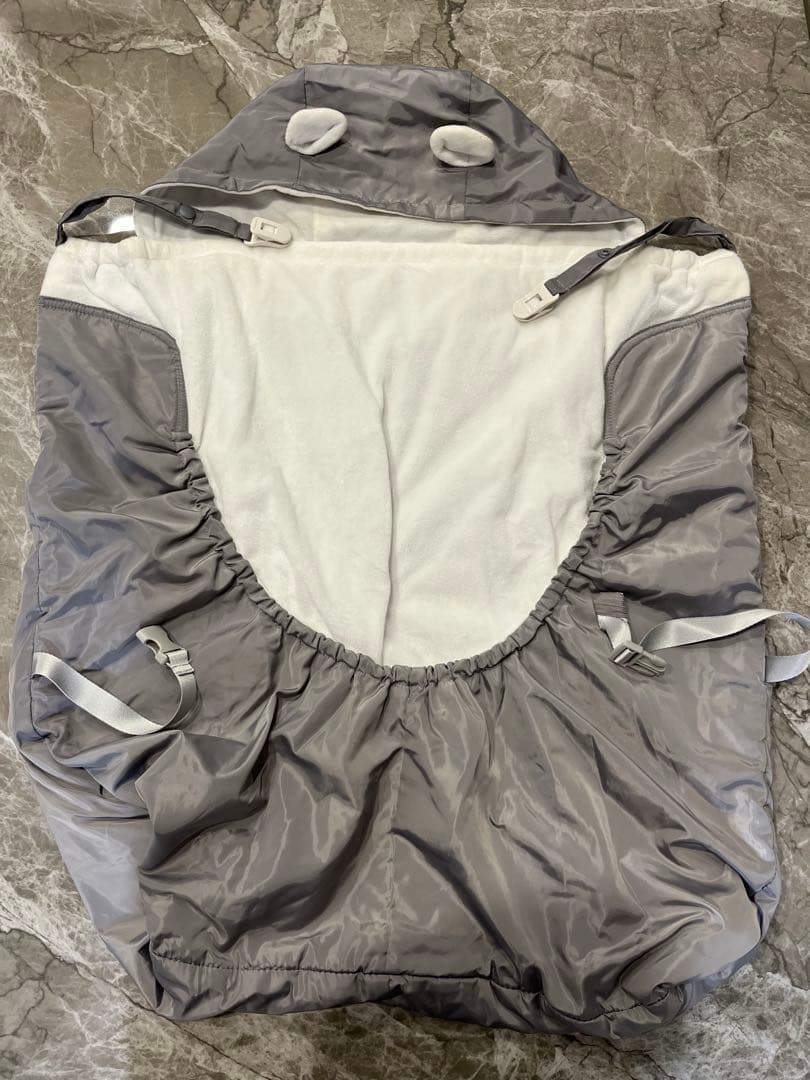 ergobaby OMNI Breeze 抱っこひも　　ケラッタ　抱っこ紐カバー