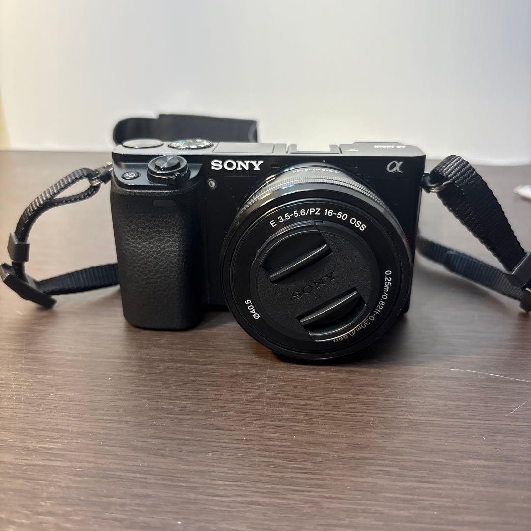 【SONY α6000+16-50mm｜高速AF搭載ミラーレス】