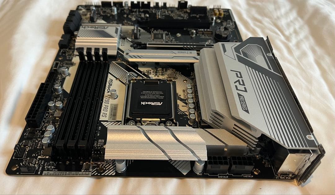 【動作確認済USED】ASRock Z790 PRO RS マザーボード