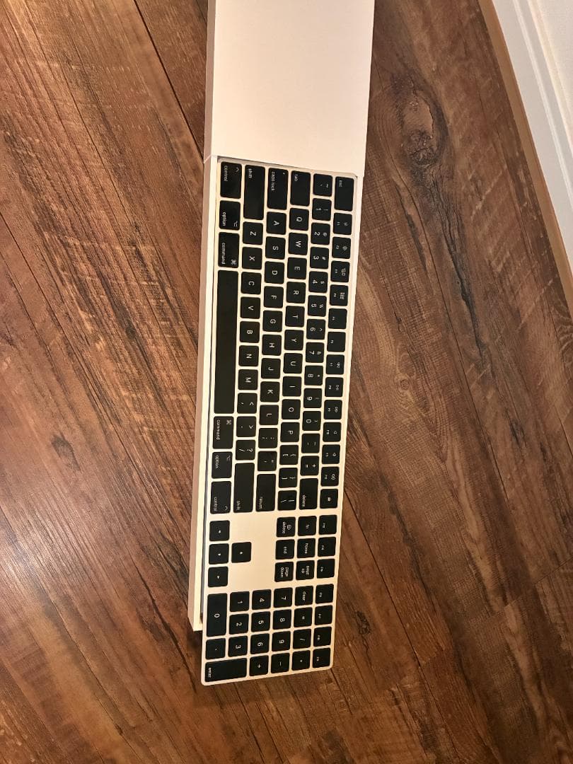 クール！アップルマジックキーボード Apple Magic Keyboard