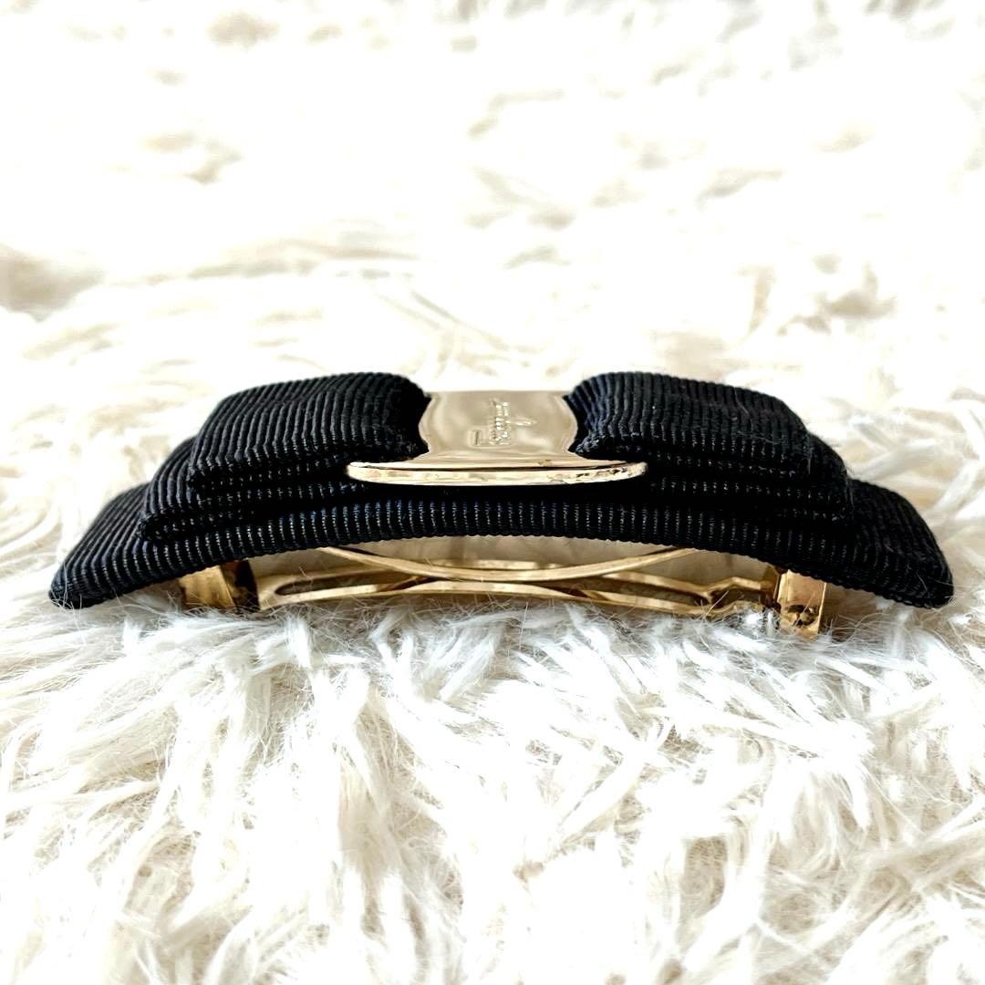 極美品　フェラガモ バレッタ ヴァラ ブラック ゴールド金具 イタリア製 美品