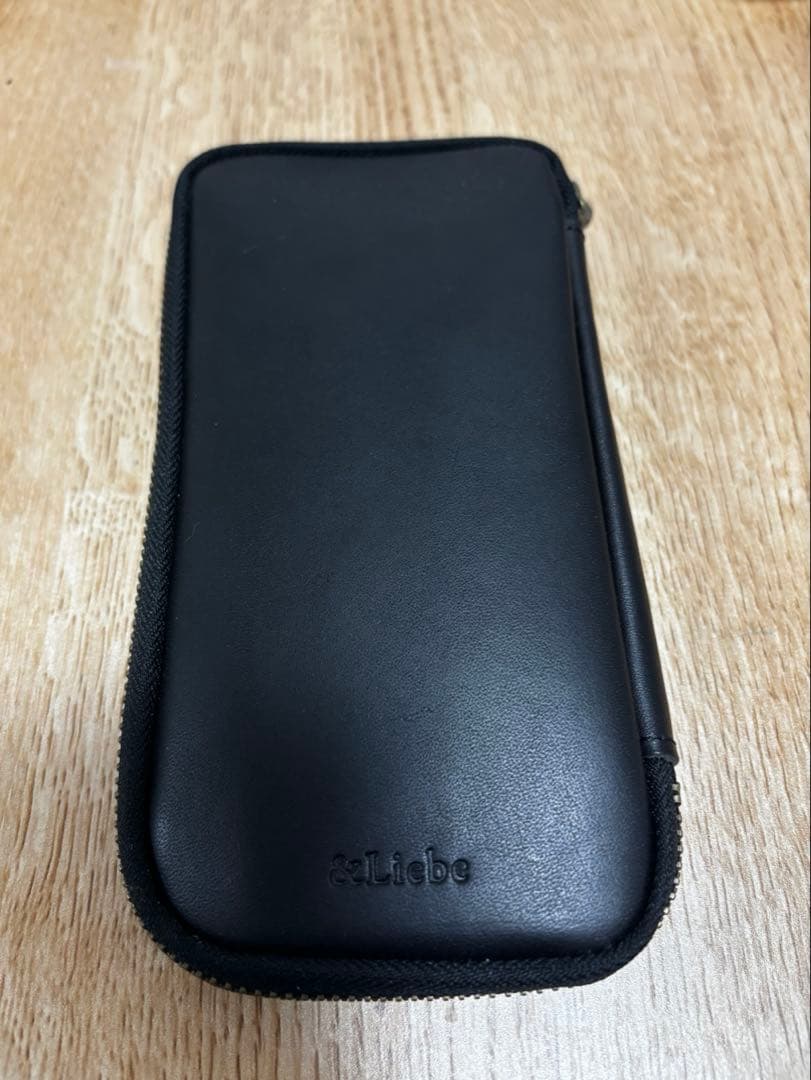 &LIEBE ジップペンケース 栃木レザー スムースブラック
