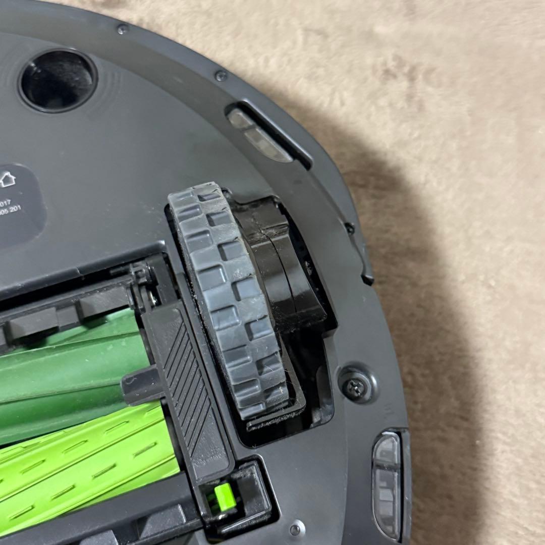 iRobot ルンバ i7 掃除ロボット　アイロボット　ロボット掃除機