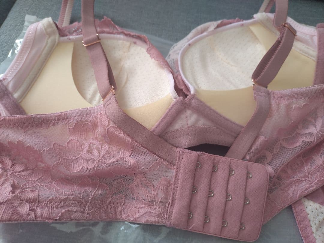 【新品未使用】Feliture極ふわブラジャーショーツセット Lサイズ3点セット