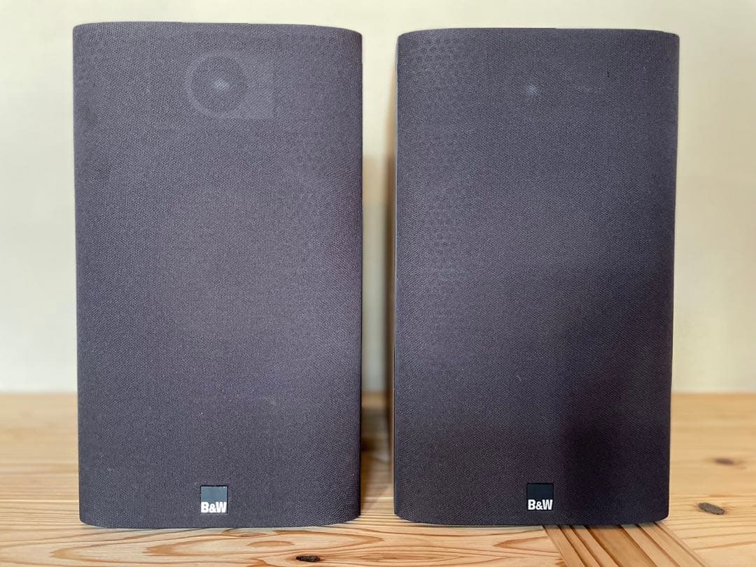 Bowers & Wilkins ブックシェルフスピーカー　685
