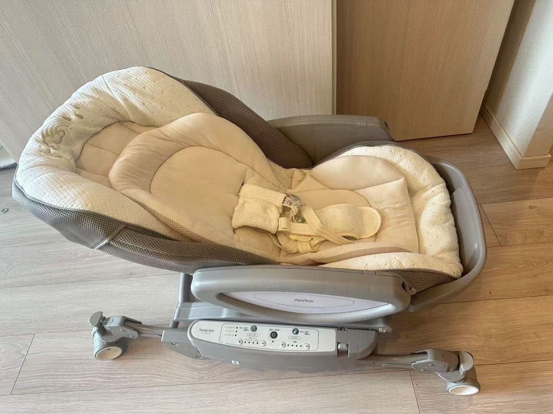 Aprica アップリカ　ユラリズム オート AB 電動