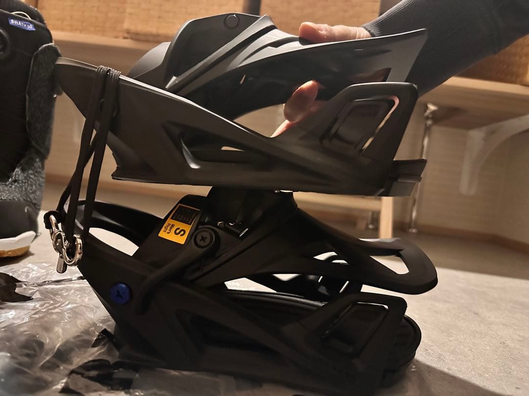 【美品】SALE Burton ステップオン　ビンディングS 保証書あり