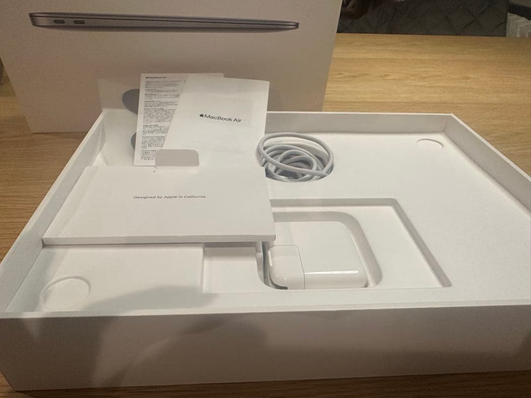 Apple MacBook Air 13inch スペースグレー色