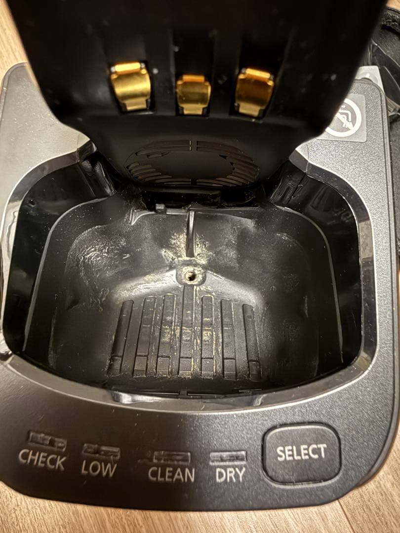 パナソニック　電気シェーバー　ラムダッシュPRO 5枚刃　ES-LV9V-S