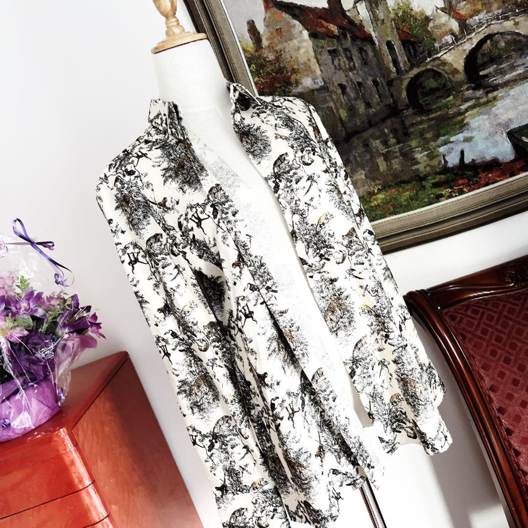 未使用　HERMES エルメス　アニマル　シルク　シャツ　ジャケット