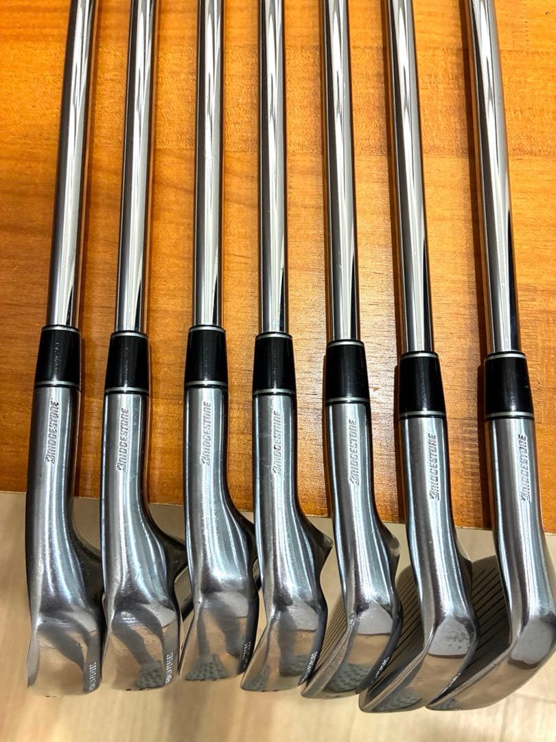 TOURSTAGE VIQ FORGEDアイアンセット7本 S右利き