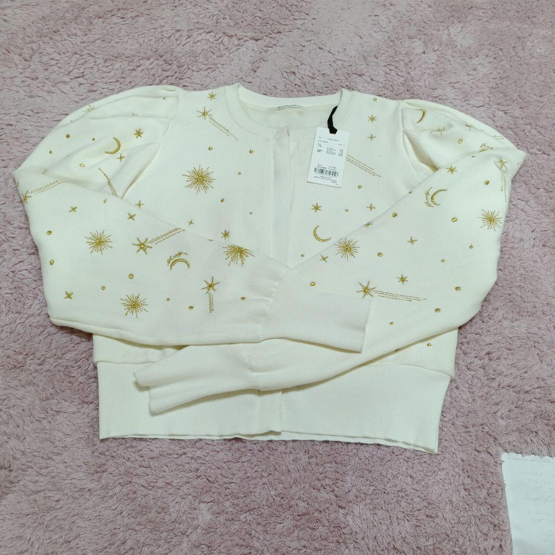 エイミーイストワール。スターエンブロイダリーニット