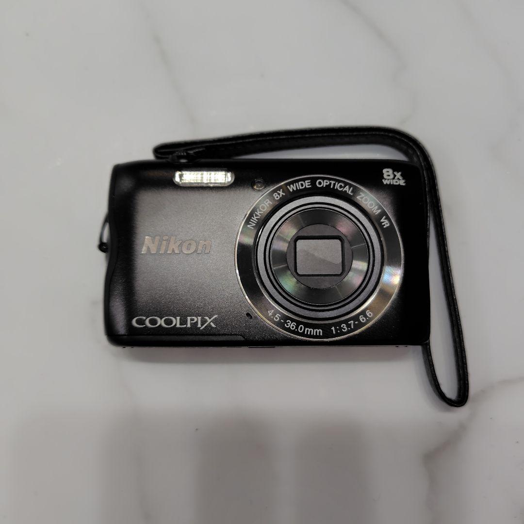 nikon coolpix a300 デジタルカメラ ニコン　ブラック