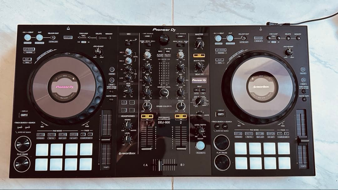 Pioneer DDJ-800 DJコントローラー