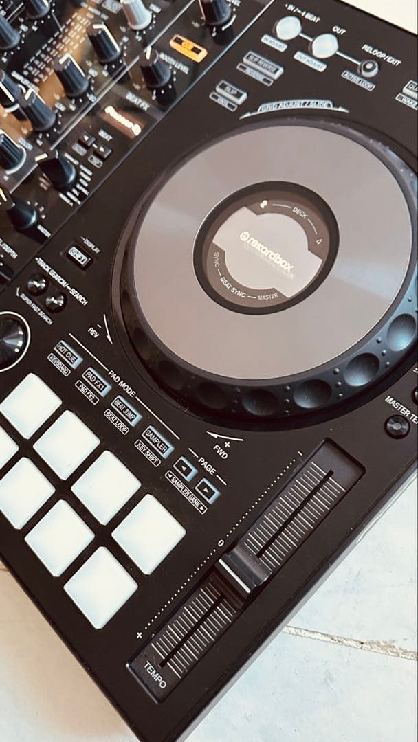 Pioneer DDJ-800 DJコントローラー