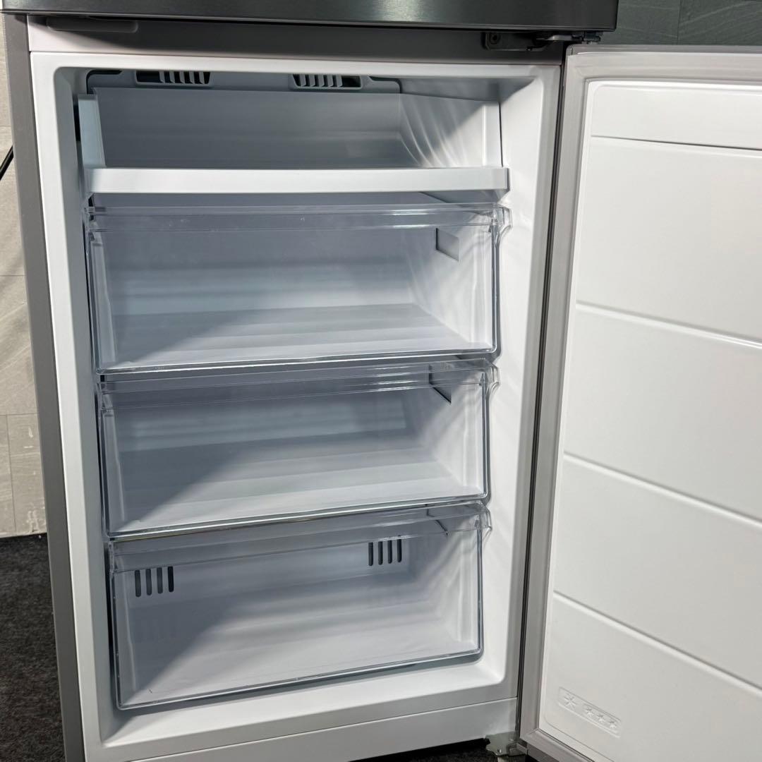 HITACHI 冷蔵庫 2022年製 高年式 274L 中型 家電 d3487
