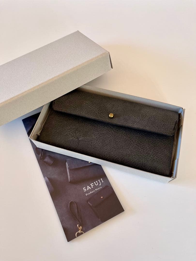 新品未使用 SAFUJI ミニ長財布（ホック） グレイブラック
