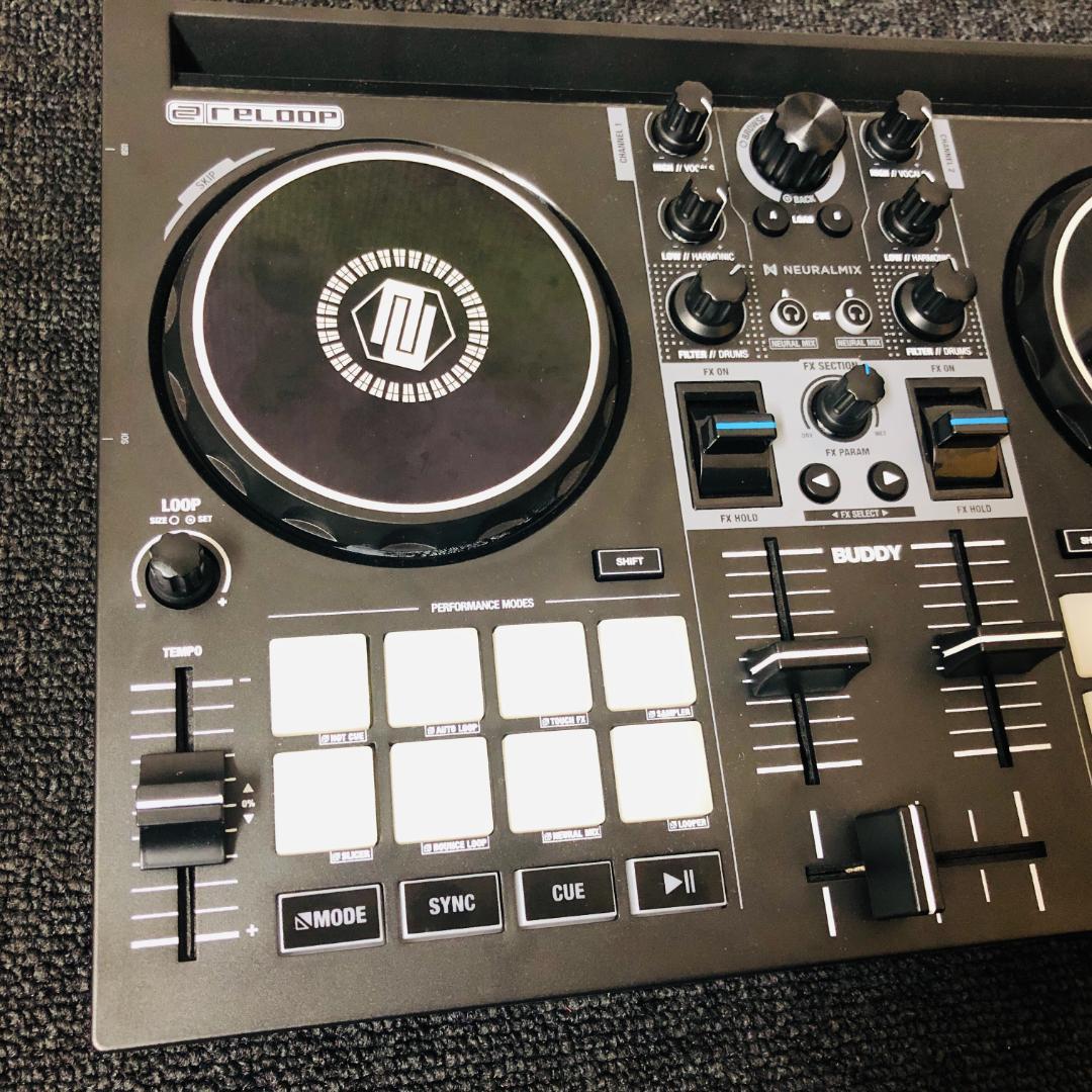 【送料無料】Reloop DJコントローラー BUDDY