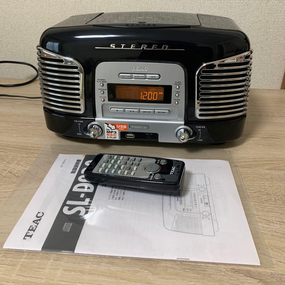 希少 TEAK レトロ CDラジオプレーヤー(本体美品ですが、、、 CD不可)