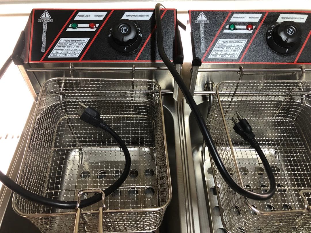 卓上電気フライヤー　2槽式　100V×2 6L×2