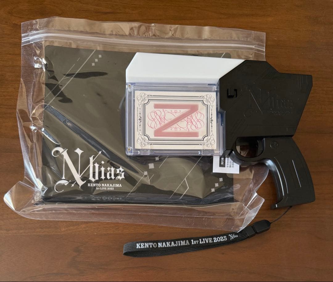 中島健人 ペンライト ピカレスクの銃口