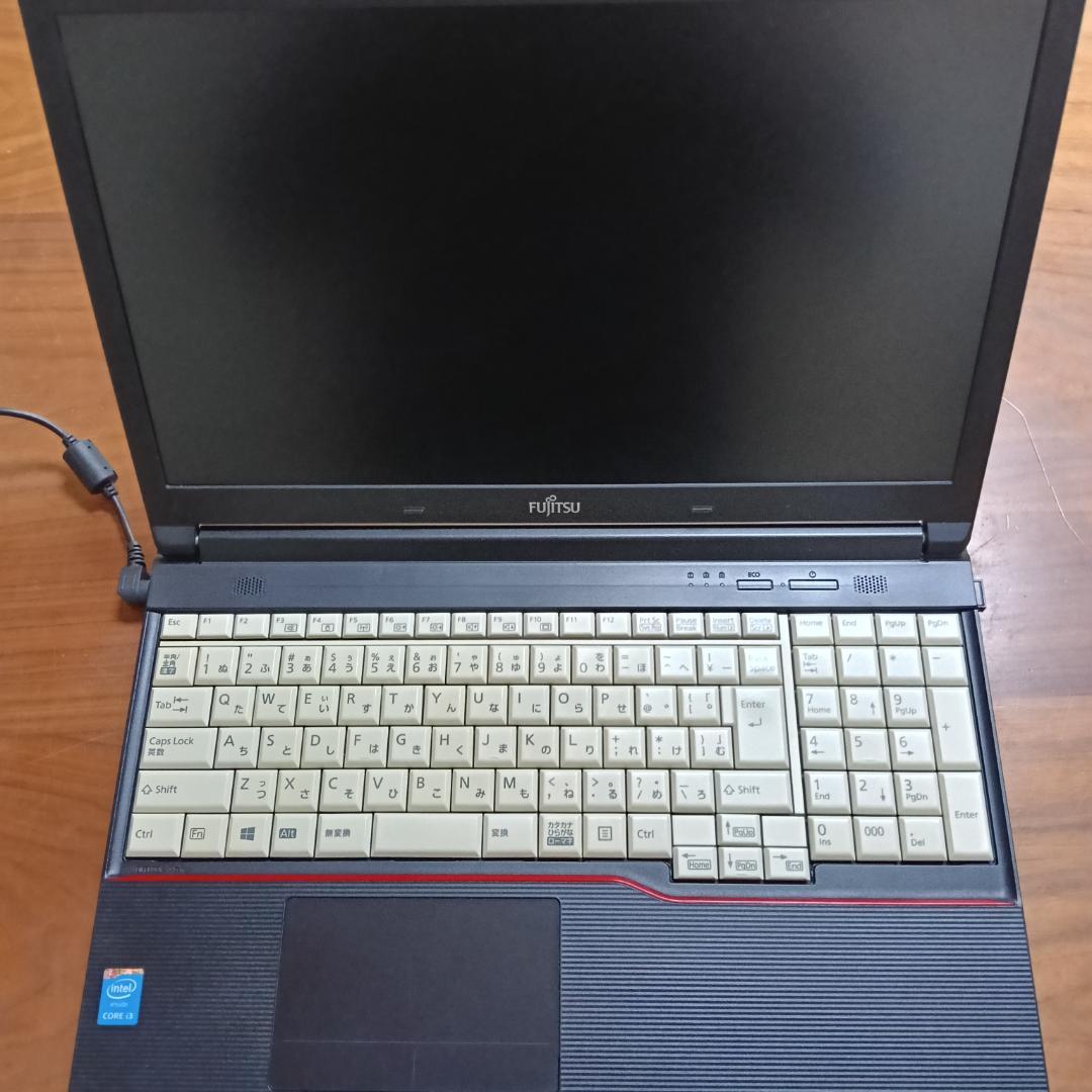 富士通 i3搭載 Win11Pro ノートPC マウス付 SSD 256GB