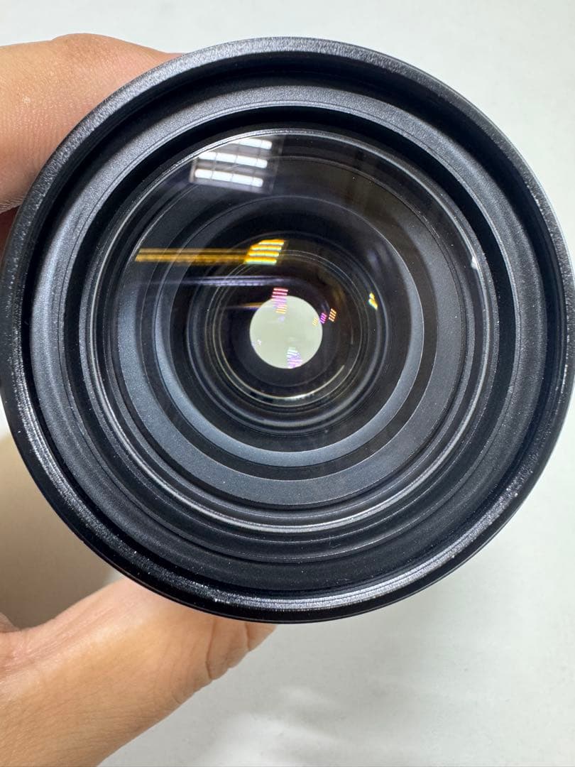 Tokina AF 28-70 f2.8-4.5 MACRO レンズ