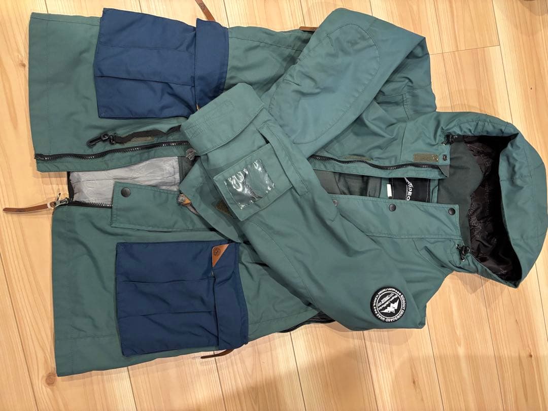 RIDEOUT スノーボードウェア　ヒデ